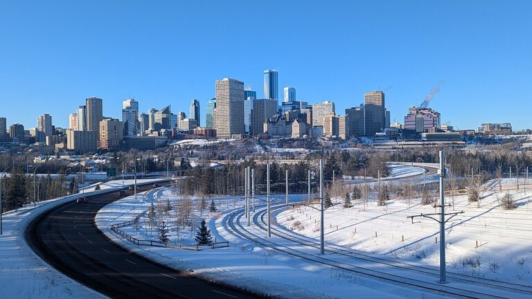 Moving to Alberta: Getting Around Once You Arrive